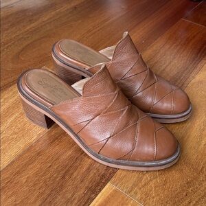 Vintage Seychelles mules